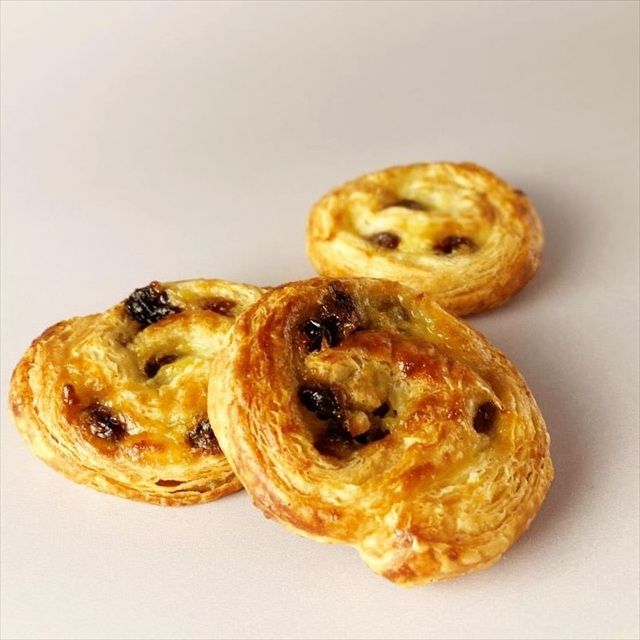 パン ミニ・パン・オ・レザン