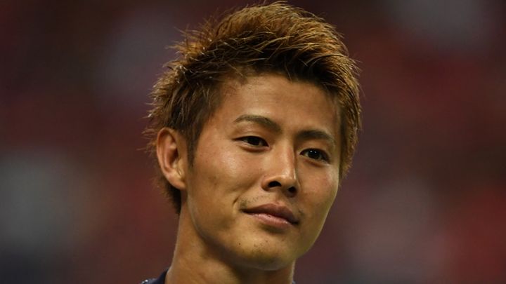 引退した35歳日本代表天才OB、有名配信者のチームに電撃加入！「またボールを蹴る機会をくれて感謝しかありません」