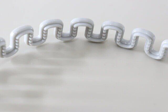 セリアの4746 やわらかカチューシャ2