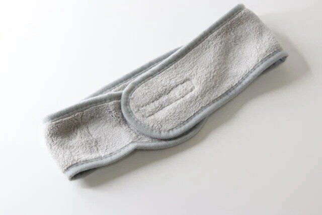 セリアの面ファスナー付きヘアバンド1