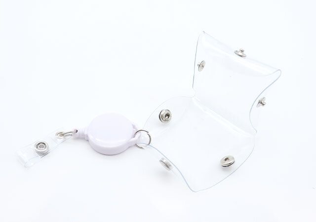 PVCリール付ストラップポーチ6×6cm 仕様