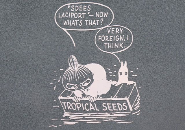 宝島社リンネル7月号のムーミンのストラップ付きマルチケース3