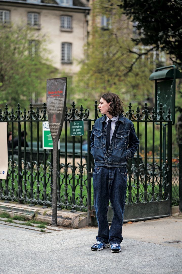 デニム on デニムがかっこいい！ フレンチ×アメリカンなミックスカルチュアルな着こなし