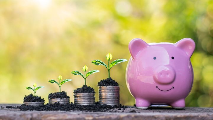 収入と満足度の相関は薄い