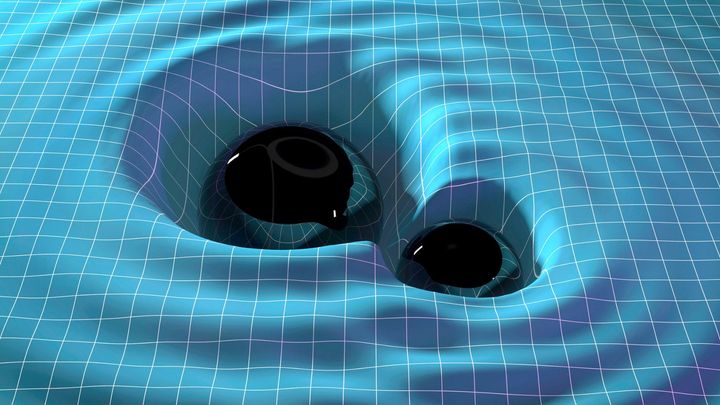 測不能と言われた弦理論を宇宙実験場へ