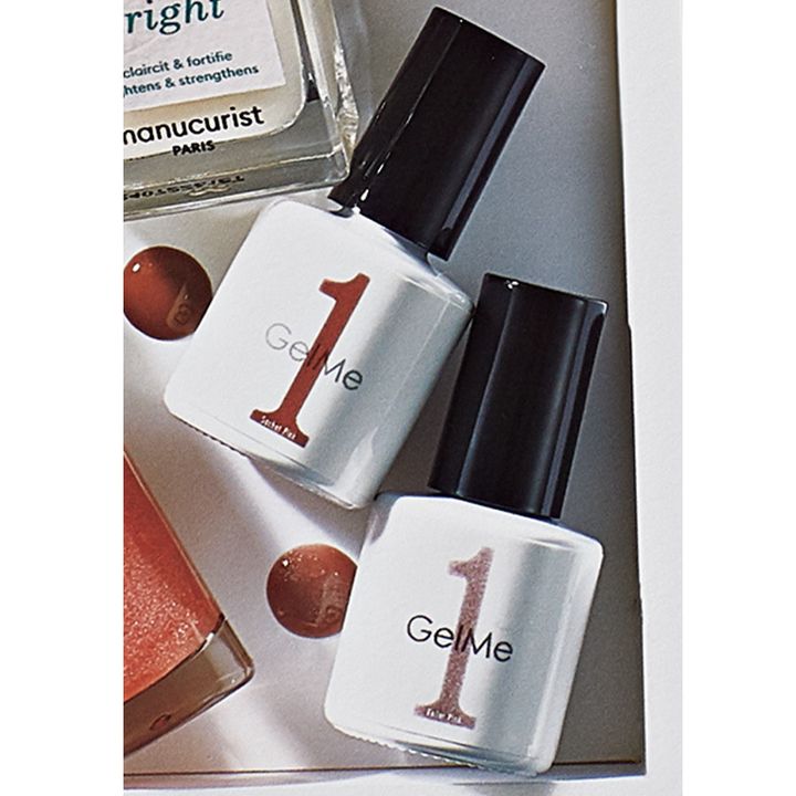 ジェルミーワンのセルフジェルネイル２色