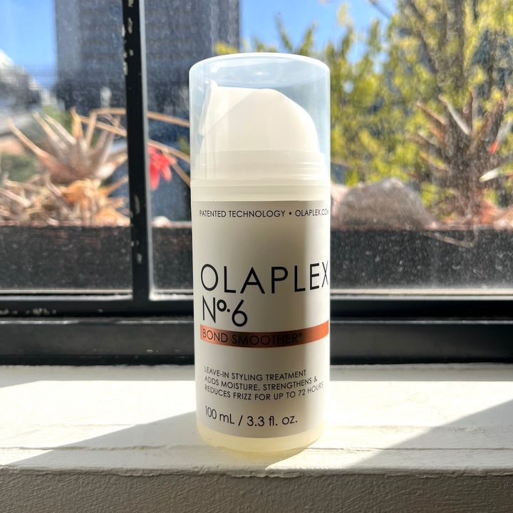 〈OLAPLEX〉のNo.6ボンドスムーサー