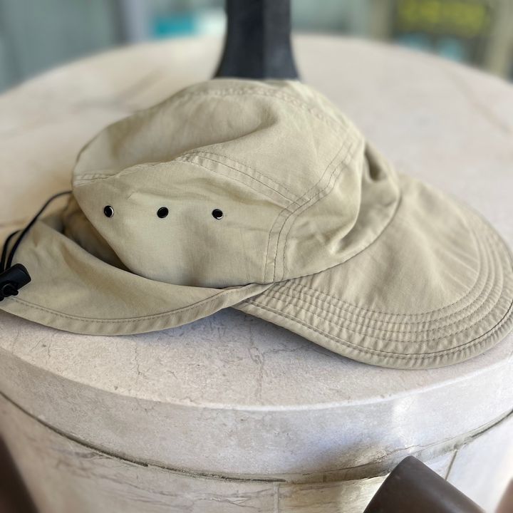 〈geek〉のナイロンサンキャップetc.