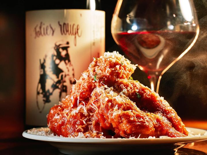 野田『立ち飲みコクレ』の「チキンカツ トマトソース」