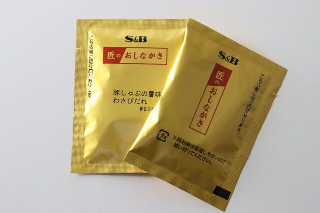 ダイソー 賛否両論 笠原将弘監修 豚しゃぶの香味わさびだれ 内容量