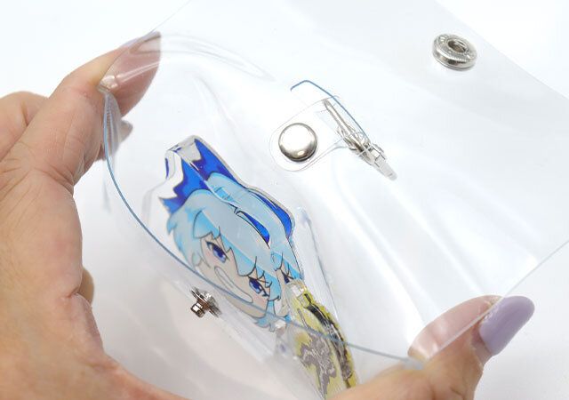 セリアの口が広いPVCおでかけミニポーチ7×10cm MA-1853