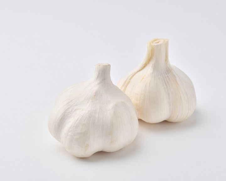 ニンニクを冷凍庫で長期保存するコツは？