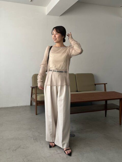 白ワイドパンツコーデ4