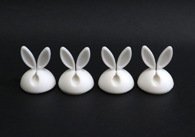 セリアの可愛いケーブルホルダー［ウサギ］