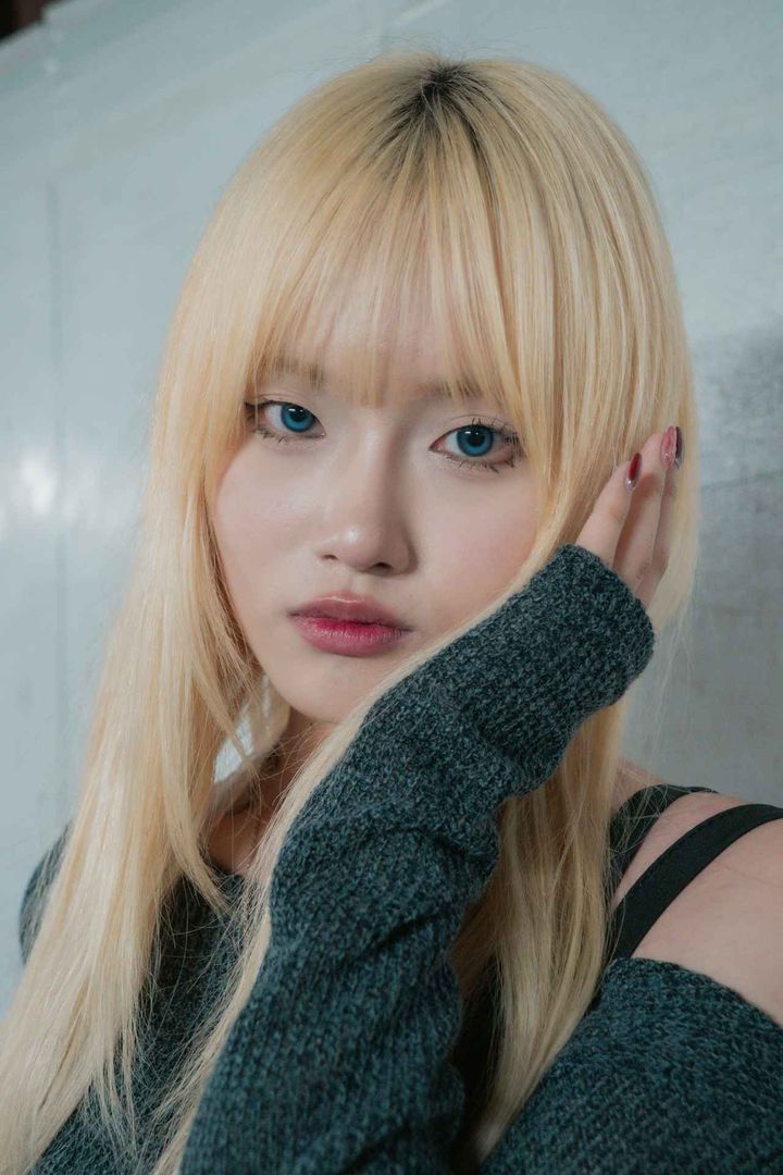 画像3: モノトーン × レース生地でY2Kファッションを着こなす