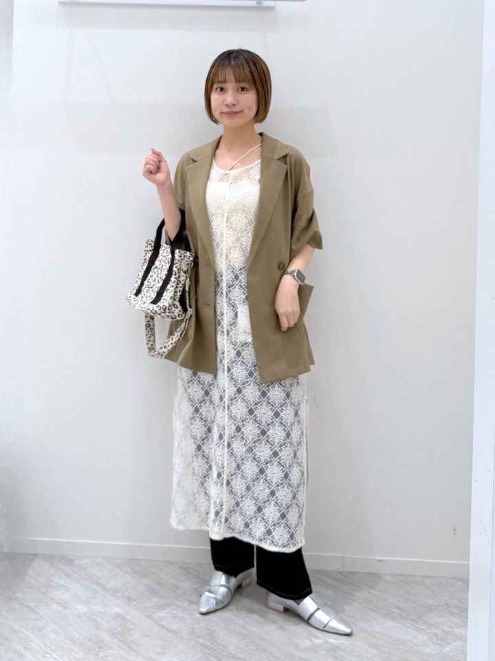 画像1: 出典：and ST