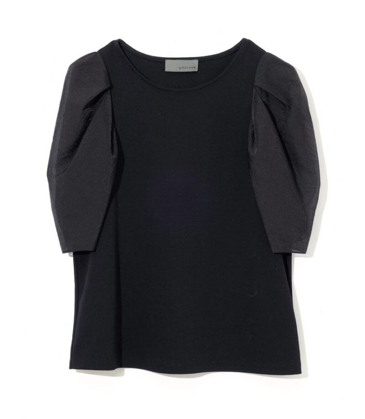 黒パフスリーブ