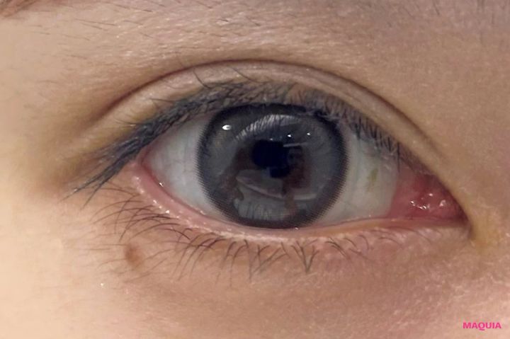 巷の「落ちない」評判って本当？ アイライナーの耐久力、朝から夜までリアル検証！_39