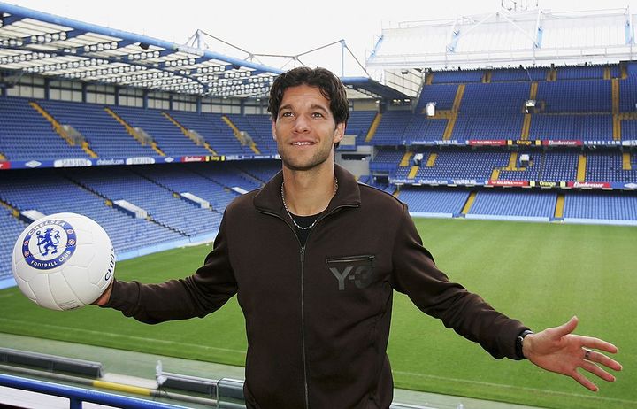 移籍金の発生を拒否して『0円退団』したスーパースター6名