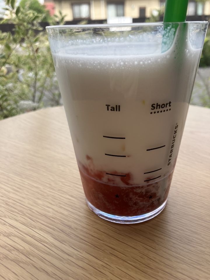 スタバ】1ヶ月限定メニュー🍓いちごミルクのおすすめカスタムを