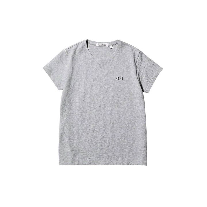 ユニクロ×アニヤハインドマーチコラボTシャツ