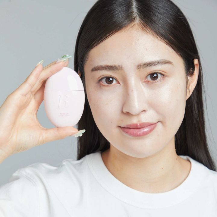 “盛り”が命なマキアエディターがガチ試し！ ファンデいらずで「盛れる日焼け止め」大検証_26