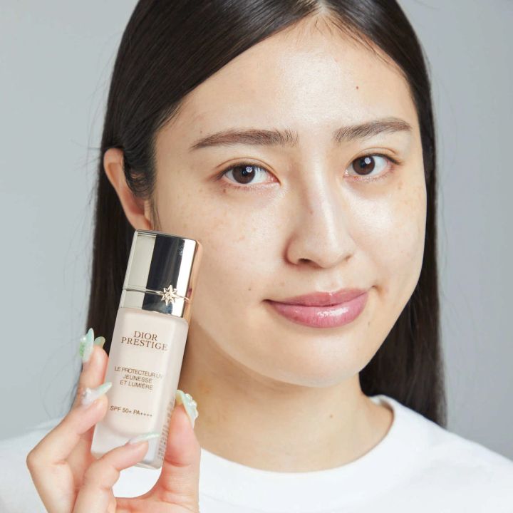 “盛り”が命なマキアエディターがガチ試し！ ファンデいらずで「盛れる日焼け止め」大検証_8