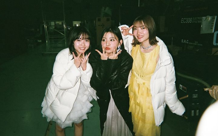 リンプラオフショット写真館」 新曲「胸にいつもガンプラを」のジャケ写撮影で、メンバーが撮ったオフショットを公開♥