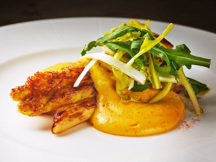 西荻窪『BISTRO H』の「ホワイトアスパラガス マルデーズ」