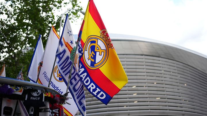 「日本に恋をした」Jリーグの元スペイン人監督、新体制のレアル・マドリーでスタッフ入りへ！