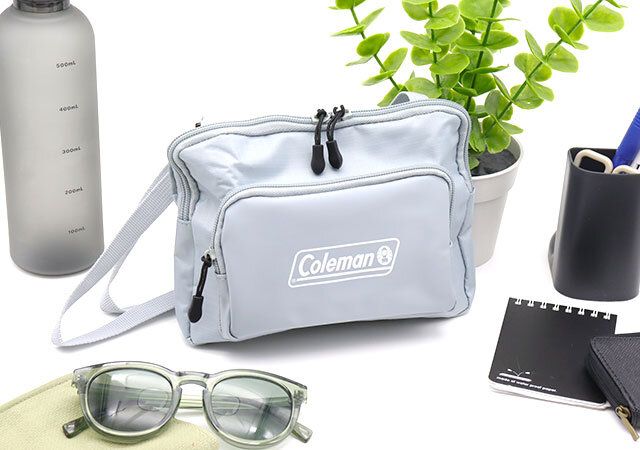 Coleman［コールマン］の水に強い！ 2層式ショルダーバッグ