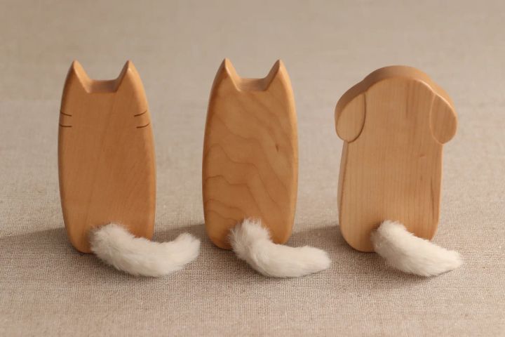 虹渡るあの子の面影シッポから、思い起こせる猫のお位牌