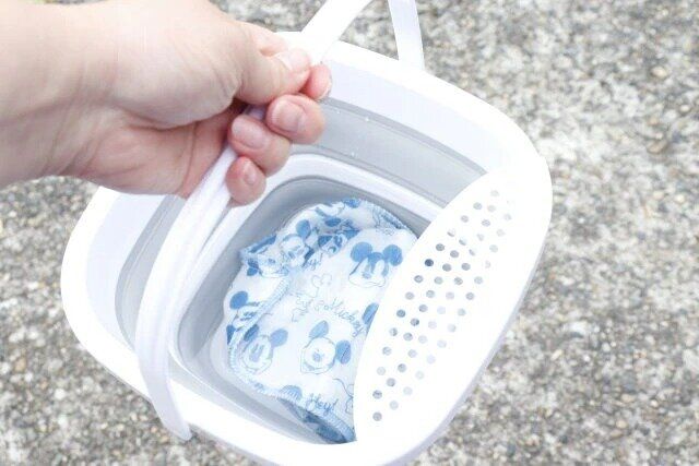 ダイソー 折りたたみバケツ（5L、水切り付）