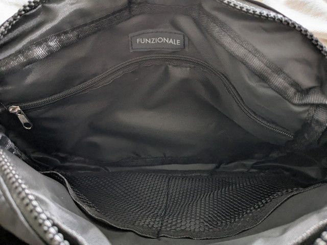 FUNZIONALEショルダーバッグ中