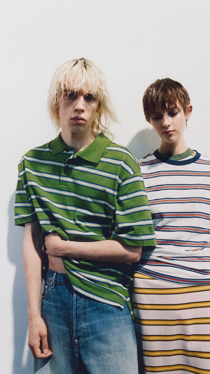 開放的な夏の思い出を表現する、ケンゾーのハイサマーコレクション。