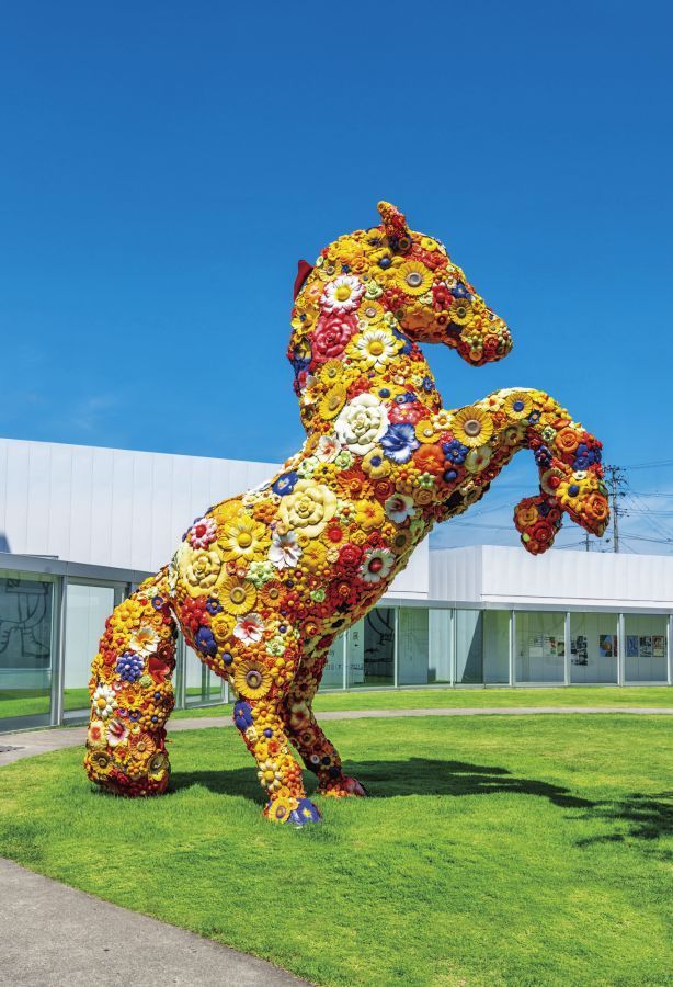 チェ・ジョンファ『 フラワー・ホース』 撮影：小山田邦哉