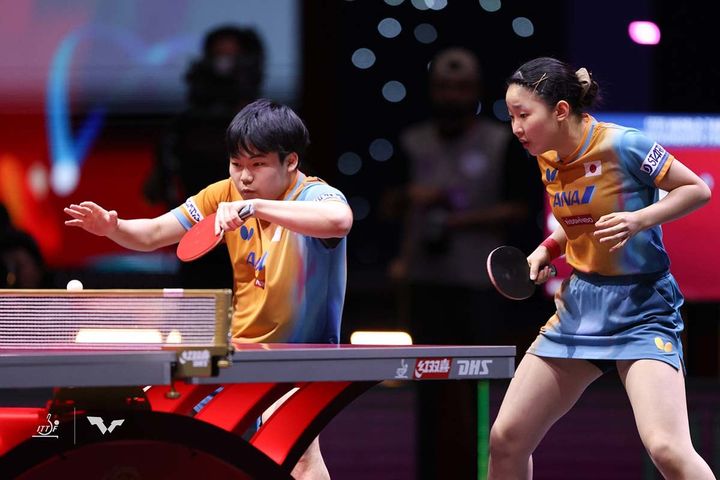 松島輝空、張本美和（C）ITTF