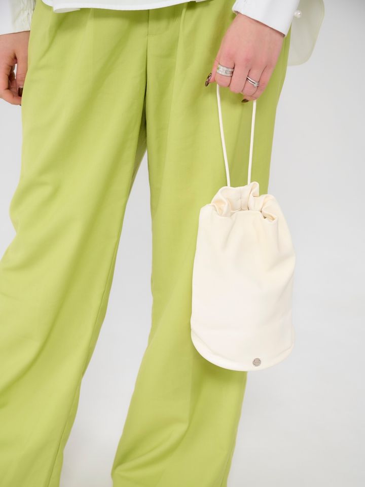 クラウドチームVERY髙橋香穂の春コーデのバッグ