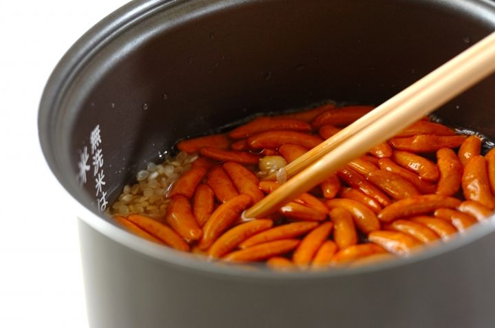 しょうゆおかき入り炊き込みご飯の作り方1