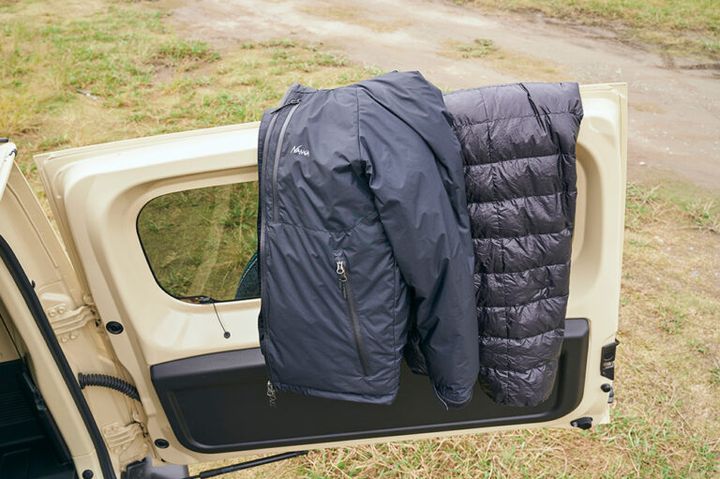 ワークマンの神アイテム！話題の“不審者パーカー”が品切れ続出の大ヒット！