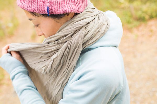 ワークマンの神アイテム！話題の“不審者パーカー”が品切れ続出の大ヒット！