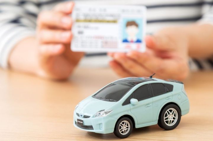 「免許を取らなかった人の“後悔”」とは