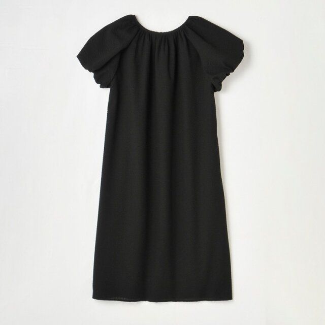 しまむらのボリューム袖ワンピース