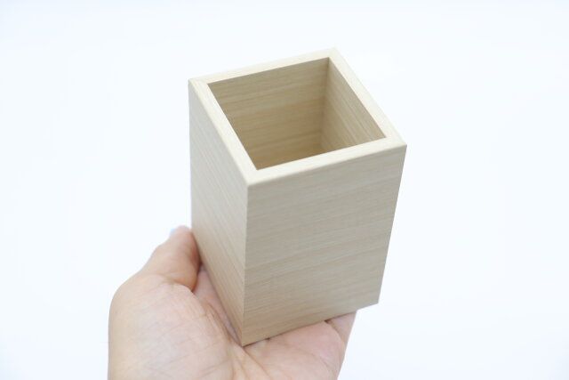 ダイソーの木目調ペンBOX