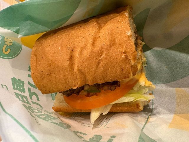 濃厚チーズタコスチェダーチーズ増量！