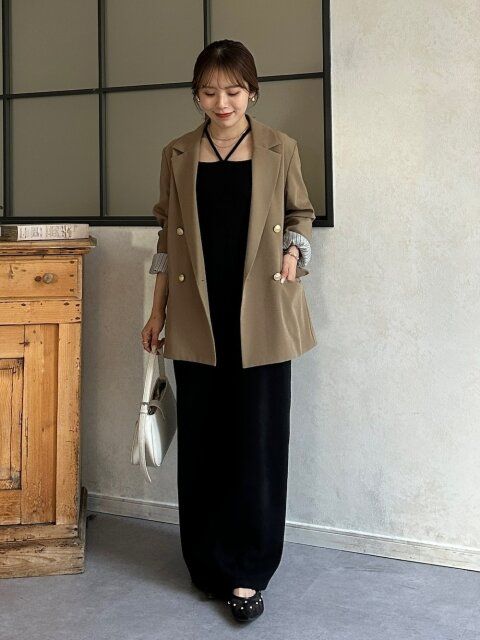 黒キャミワンピースコーデ1