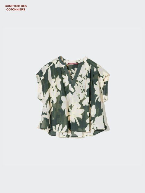 ユニクロのコットンレーヨンプリントブラウス