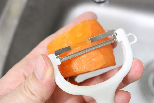 シンプルピーラー立つんです！ 切れ味