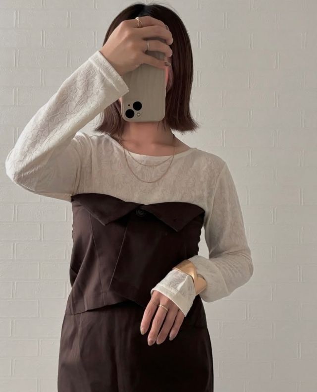 花柄レーストップス