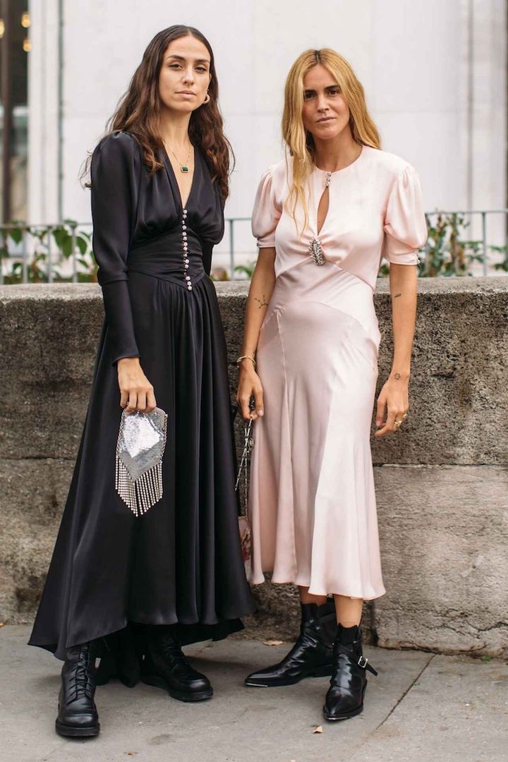 画像: 甘いピンクにスパイシーなブーツをプラス